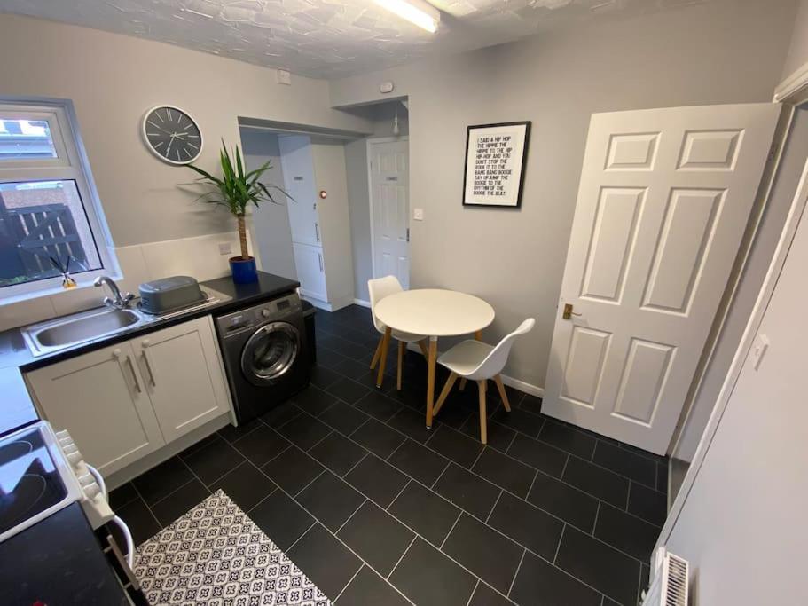 Villa Seaside 2 Bed Townhouse, Near Cleethorpes Station Exterior foto